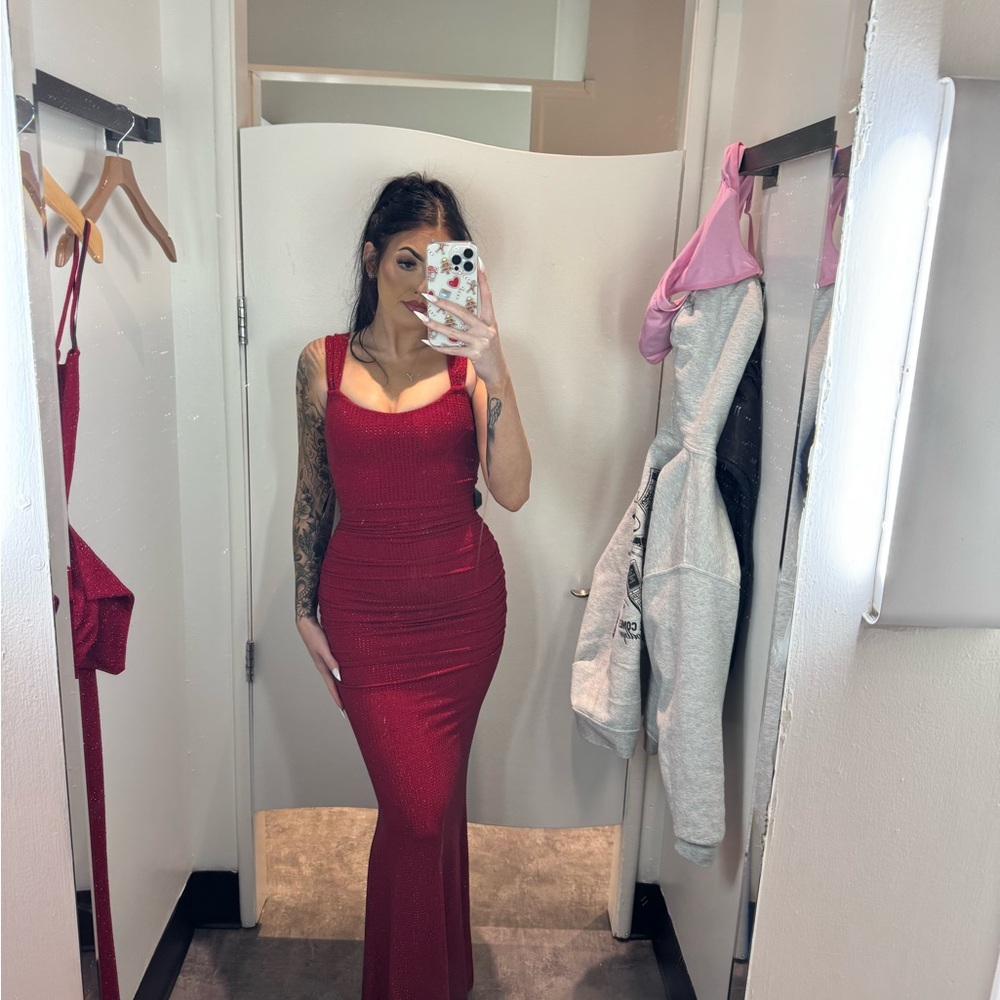Windsor Radiant Red Maxi Dress
